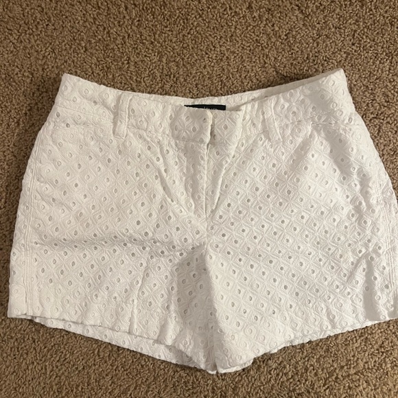 White dress short from White house black mkt - Picture 2 of 3